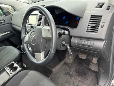 MAZDA MPV