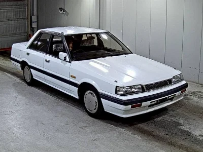 NISSAN SKYLINE