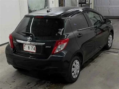 TOYOTA VITZ