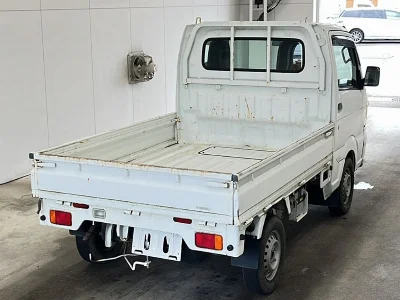 NISSAN CLIPPER TRUCK