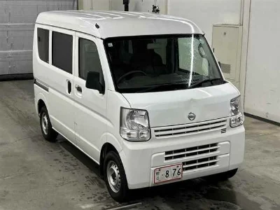 NISSAN CLIPPER VAN