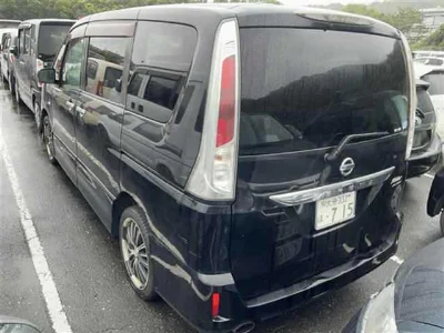 NISSAN SERENA