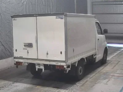TOYOTA LITE ACE TRUCK