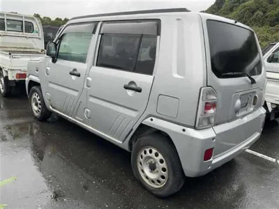 DAIHATSU NAKED