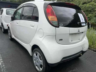 MITSUBISHI I