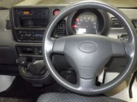 Цена авто Subaru SAMBAR VAN с аукционов Японии, номер кузова S331B, пробег 111 000, оценка 7