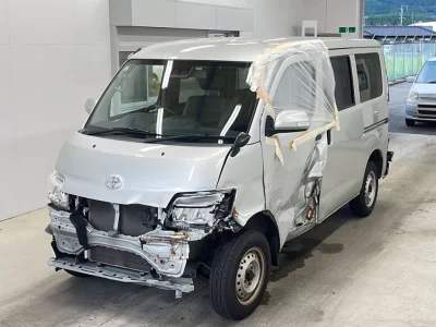 TOYOTA TOWN ACE VAN
