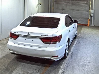 LEXUS LS