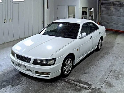 NISSAN LAUREL