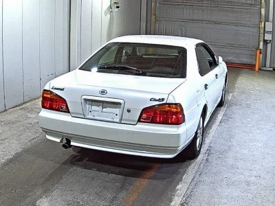 NISSAN LAUREL