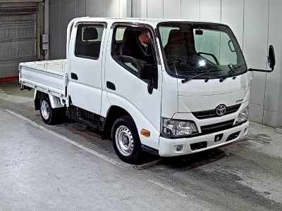 TOYOTA DYNA
