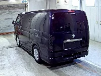 Цена авто Toyota RegiusAce с аукционов Японии, номер кузова TRH200V, пробег 48 000, оценка 6