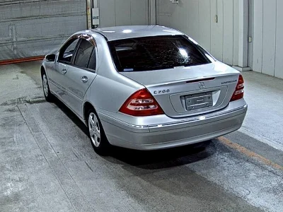 MERCEDES BENZ C CLASS