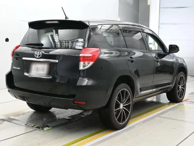 TOYOTA VANGUARD
