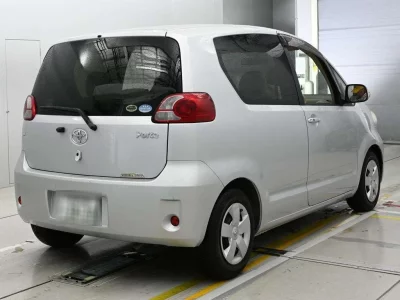TOYOTA PORTE