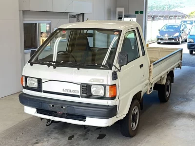 TOYOTA LITE ACE TRUCK