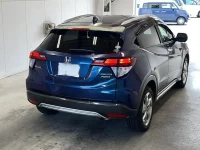 Цена авто Honda Vezel с аукционов Японии, номер кузова RU4, пробег 80 000, оценка 2