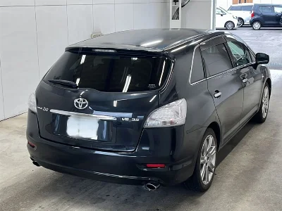TOYOTA MARK X ZIO