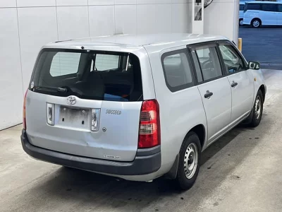 TOYOTA SUCCEED