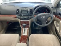 Цена авто Toyota Premio с аукционов Японии, номер кузова NZT240, пробег 165 000, оценка 2
