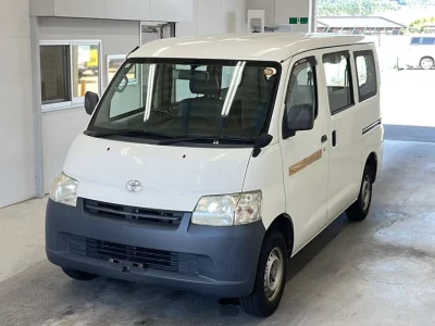 TOYOTA LITE ACE VAN