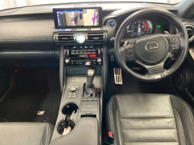 LEXUS IS
