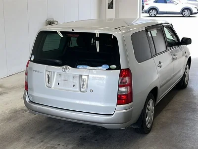 TOYOTA SUCCEED