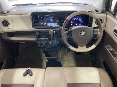 SUZUKI MRWAGON
