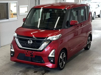 NISSAN ROOX