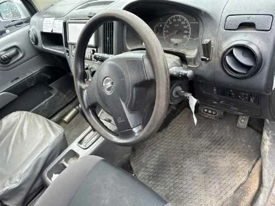 NISSAN AD