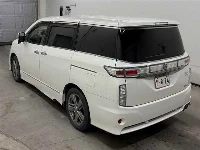Цена авто Nissan Elgrand с аукционов Японии, номер кузова TE52, пробег 136 000, оценка 2