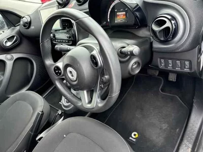SMART FOURFOUR