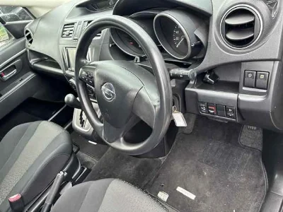 NISSAN LAFESTA