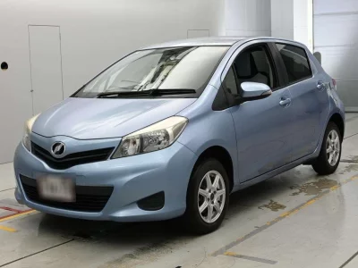 TOYOTA VITZ