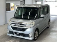 Цена авто Daihatsu Tanto с аукционов Японии, номер кузова LA600S, пробег 156 000, оценка 2