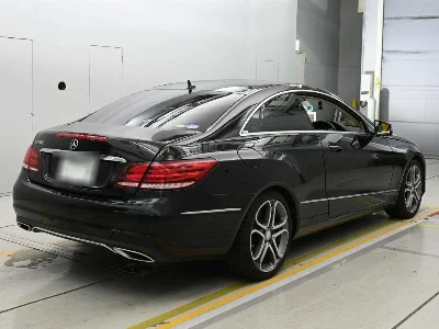 MERCEDES BENZ E CLASS