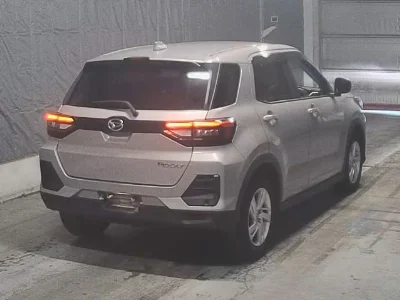 DAIHATSU ROCKY