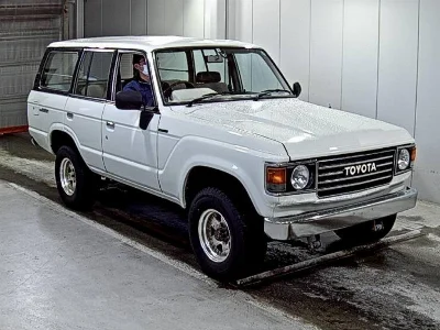 TOYOTA LAND CRUISER