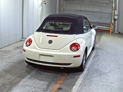 VOLKSWAGEN NEW BEETLE CABRIOLET