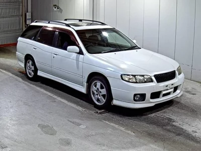 NISSAN AVENIR
