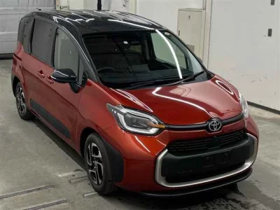 TOYOTA SIENTA