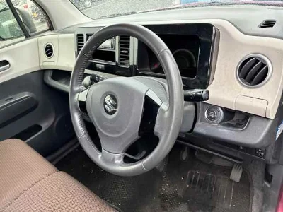 SUZUKI MRWAGON