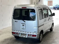 Цена авто Toyota Pixis Van с аукционов Японии, номер кузова S331M, пробег 217 000, оценка 2