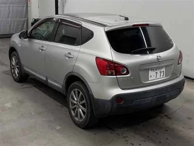 NISSAN DUALIS
