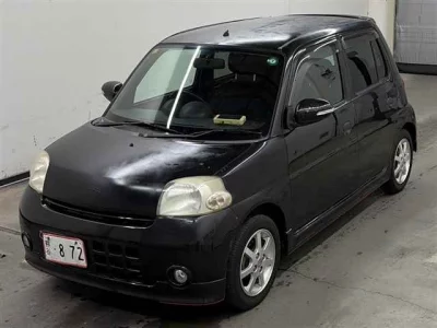 DAIHATSU ESSE