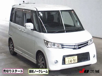 NISSAN ROOX