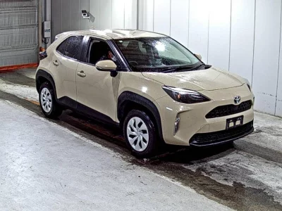 TOYOTA YARIS CROSS