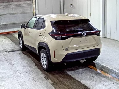 TOYOTA YARIS CROSS