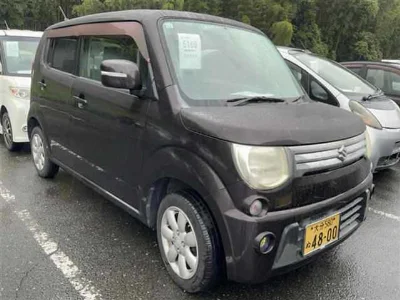 SUZUKI MRWAGON