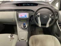 Цена авто Toyota Prius с аукционов Японии, номер кузова ZVW30, пробег 167 000, оценка 2